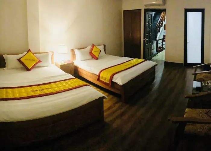 Thanh Hoài Hotel *